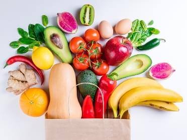 KEEP A HEALTHY LIFESTYLE WITH OUR NUTRITION TIPS